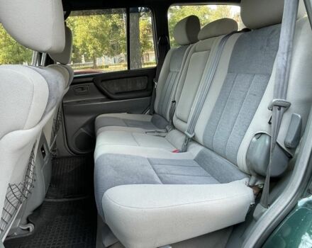 Зеленый Тойота Ленд Крузер 100, объемом двигателя 4.2 л и пробегом 366 тыс. км за 13500 $, фото 8 на Automoto.ua