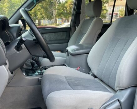 Зеленый Тойота Ленд Крузер 100, объемом двигателя 4.2 л и пробегом 366 тыс. км за 13500 $, фото 5 на Automoto.ua