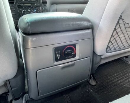 Зеленый Тойота Ленд Крузер 100, объемом двигателя 4.2 л и пробегом 366 тыс. км за 13500 $, фото 9 на Automoto.ua