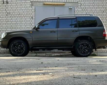 Зелений Тойота Ленд Крузер 100, об'ємом двигуна 4.2 л та пробігом 618 тис. км за 14490 $, фото 3 на Automoto.ua