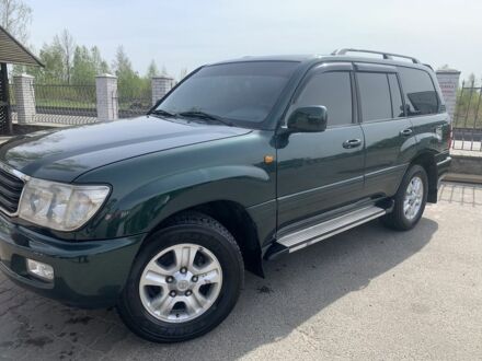Тойота Ленд Крузер 100 1999 в Калинівка на Automoto.ua Зеленый Тойота Ленд Крузер 100, объемом двигателя 4.2 л и пробегом 270 тыс. км за 16000 $, фото 1 на Automoto.ua