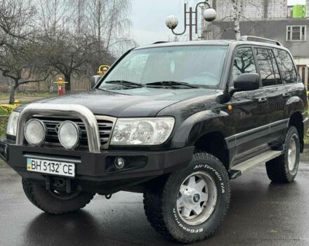 Черный Тойота Ленд Крузер 105, объемом двигателя 0 л и пробегом 350 тыс. км за 24990 $, фото 1 на Automoto.ua