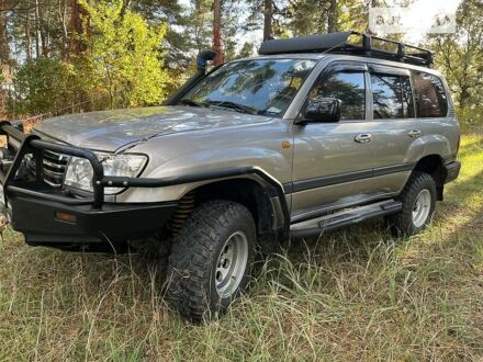 Тойота Ленд Крузер 105 2007 в Харькове на Automoto.ua Тойота Ленд Крузер 105, объемом двигателя 4.2 л и пробегом 111 тыс. км за 45000 $, фото 1 на Automoto.ua