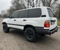Серый Тойота Ленд Крузер 105, объемом двигателя 4.5 л и пробегом 210 тыс. км за 23000 $, фото 8 на Automoto.ua