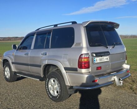 Сірий Тойота Ленд Крузер 105, об'ємом двигуна 4.2 л та пробігом 231 тис. км за 25000 $, фото 1 на Automoto.ua