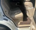 Белый Тойота Ленд Крузер 200, объемом двигателя 4.6 л и пробегом 257 тыс. км за 37000 $, фото 18 на Automoto.ua