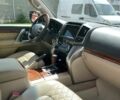 Білий Тойота Ленд Крузер 200, об'ємом двигуна 4.5 л та пробігом 397 тис. км за 652 $, фото 8 на Automoto.ua