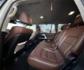 Білий Тойота Ленд Крузер 200, об'ємом двигуна 4.5 л та пробігом 285 тис. км за 39999 $, фото 18 на Automoto.ua