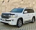 Білий Тойота Ленд Крузер 200, об'ємом двигуна 4.5 л та пробігом 285 тис. км за 39999 $, фото 6 на Automoto.ua