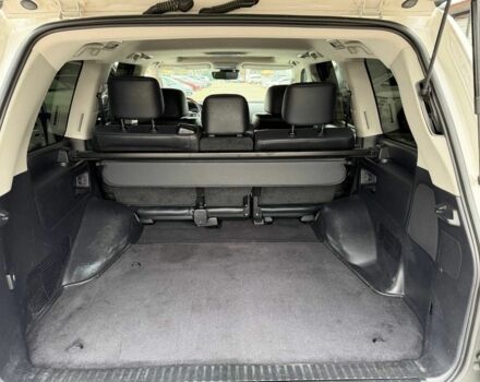 Белый Тойота Ленд Крузер 200, объемом двигателя 4.5 л и пробегом 167 тыс. км за 46800 $, фото 1 на Automoto.ua