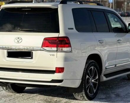 Білий Тойота Ленд Крузер 200, об'ємом двигуна 4.5 л та пробігом 100 тис. км за 10000 $, фото 2 на Automoto.ua