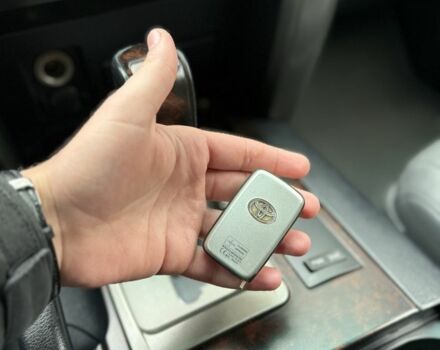 Бежевый Тойота Ленд Крузер 200, объемом двигателя 4.5 л и пробегом 300 тыс. км за 23200 $, фото 7 на Automoto.ua