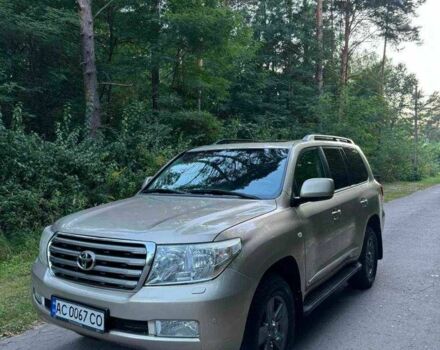 Бежевый Тойота Ленд Крузер 200, объемом двигателя 4.5 л и пробегом 519 тыс. км за 20500 $, фото 1 на Automoto.ua