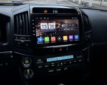 Чорний Тойота Ленд Крузер 200, об'ємом двигуна 4.7 л та пробігом 315 тис. км за 28500 $, фото 18 на Automoto.ua