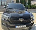 Черный Тойота Ленд Крузер 200, объемом двигателя 5.7 л и пробегом 190 тыс. км за 30000 $, фото 4 на Automoto.ua