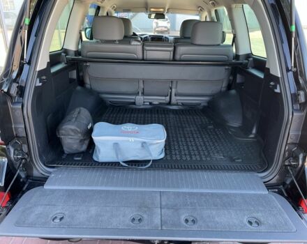 Чорний Тойота Ленд Крузер 200, об'ємом двигуна 4.5 л та пробігом 425 тис. км за 21500 $, фото 14 на Automoto.ua