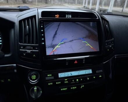 Черный Тойота Ленд Крузер 200, объемом двигателя 4.7 л и пробегом 315 тыс. км за 28500 $, фото 19 на Automoto.ua