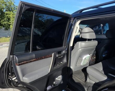 Черный Тойота Ленд Крузер 200, объемом двигателя 5.7 л и пробегом 350 тыс. км за 23900 $, фото 9 на Automoto.ua