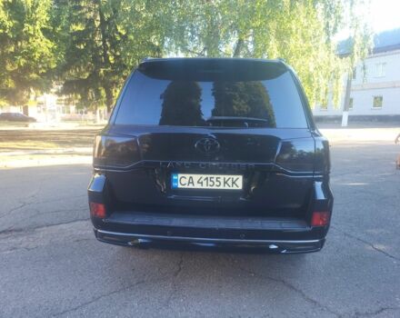 Черный Тойота Ленд Крузер 200, объемом двигателя 4.5 л и пробегом 244 тыс. км за 32000 $, фото 3 на Automoto.ua