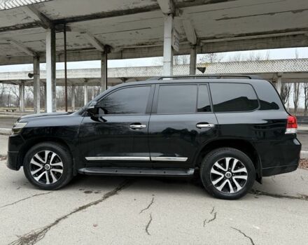 Черный Тойота Ленд Крузер 200, объемом двигателя 4.7 л и пробегом 315 тыс. км за 28500 $, фото 11 на Automoto.ua