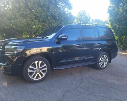 Черный Тойота Ленд Крузер 200, объемом двигателя 4.5 л и пробегом 244 тыс. км за 32000 $, фото 4 на Automoto.ua