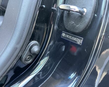 Чорний Тойота Ленд Крузер 200, об'ємом двигуна 4.5 л та пробігом 425 тис. км за 21500 $, фото 16 на Automoto.ua