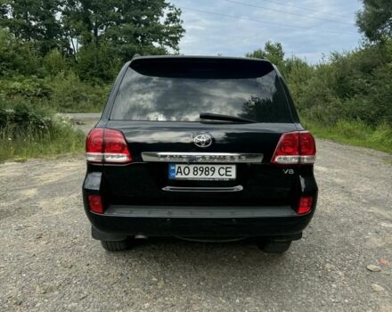Чорний Тойота Ленд Крузер 200, об'ємом двигуна 4.5 л та пробігом 275 тис. км за 22500 $, фото 3 на Automoto.ua