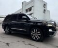 Черный Тойота Ленд Крузер 200, объемом двигателя 4.7 л и пробегом 315 тыс. км за 28500 $, фото 4 на Automoto.ua