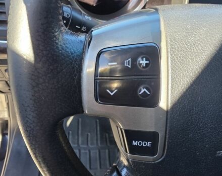 Черный Тойота Ленд Крузер 200, объемом двигателя 5.7 л и пробегом 350 тыс. км за 23900 $, фото 23 на Automoto.ua