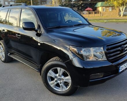 Черный Тойота Ленд Крузер 200, объемом двигателя 4.5 л и пробегом 300 тыс. км за 24000 $, фото 1 на Automoto.ua