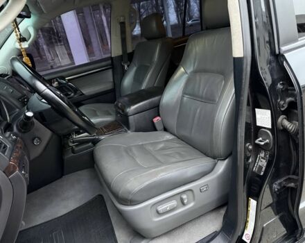 Черный Тойота Ленд Крузер 200, объемом двигателя 4.7 л и пробегом 315 тыс. км за 28500 $, фото 15 на Automoto.ua
