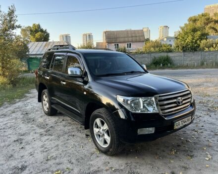 Чорний Тойота Ленд Крузер 200, об'ємом двигуна 4.5 л та пробігом 250 тис. км за 19400 $, фото 1 на Automoto.ua