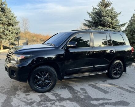 Черный Тойота Ленд Крузер 200, объемом двигателя 4.7 л и пробегом 220 тыс. км за 22800 $, фото 2 на Automoto.ua