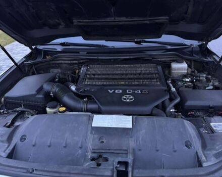 Черный Тойота Ленд Крузер 200, объемом двигателя 4.5 л и пробегом 320 тыс. км за 23500 $, фото 13 на Automoto.ua