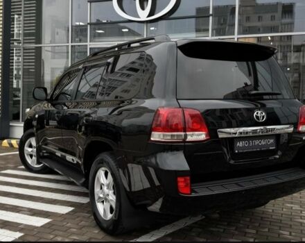 Черный Тойота Ленд Крузер 200, объемом двигателя 4.5 л и пробегом 320 тыс. км за 23500 $, фото 20 на Automoto.ua