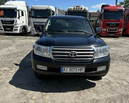 Черный Тойота Ленд Крузер 200, объемом двигателя 4.5 л и пробегом 290 тыс. км за 28000 $, фото 1 на Automoto.ua