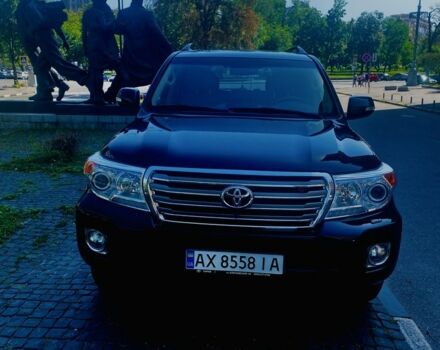 Чорний Тойота Ленд Крузер 200, об'ємом двигуна 4.5 л та пробігом 99 тис. км за 40000 $, фото 4 на Automoto.ua