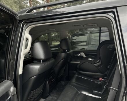 Черный Тойота Ленд Крузер 200, объемом двигателя 4.5 л и пробегом 253 тыс. км за 32500 $, фото 15 на Automoto.ua