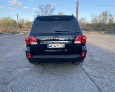 Черный Тойота Ленд Крузер 200, объемом двигателя 4.5 л и пробегом 197 тыс. км за 31000 $, фото 3 на Automoto.ua