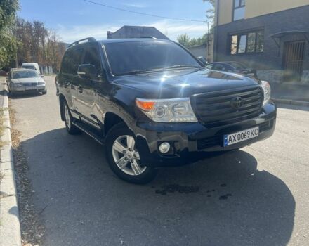Черный Тойота Ленд Крузер 200, объемом двигателя 4.5 л и пробегом 360 тыс. км за 27500 $, фото 1 на Automoto.ua