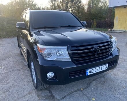Черный Тойота Ленд Крузер 200, объемом двигателя 4.5 л и пробегом 197 тыс. км за 31000 $, фото 2 на Automoto.ua