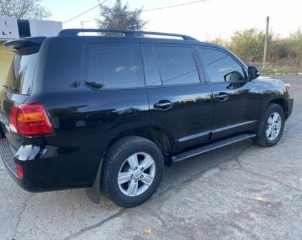 Черный Тойота Ленд Крузер 200, объемом двигателя 4.5 л и пробегом 197 тыс. км за 31000 $, фото 4 на Automoto.ua