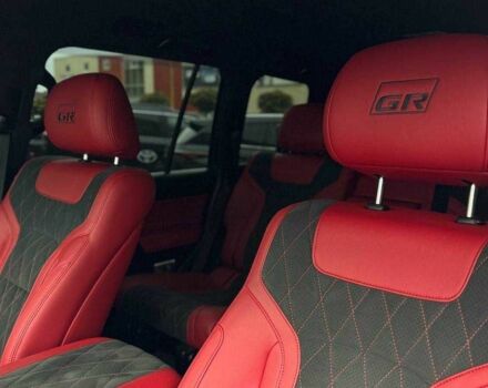 Черный Тойота Ленд Крузер 200, объемом двигателя 4.5 л и пробегом 268 тыс. км за 33637 $, фото 8 на Automoto.ua