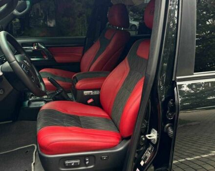 Черный Тойота Ленд Крузер 200, объемом двигателя 4.5 л и пробегом 268 тыс. км за 33637 $, фото 7 на Automoto.ua