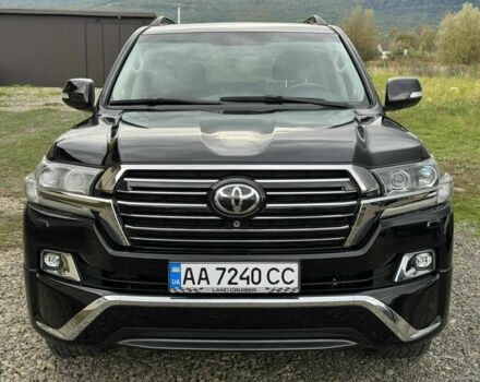 Черный Тойота Ленд Крузер 200, объемом двигателя 4.5 л и пробегом 200 тыс. км за 36500 $, фото 1 на Automoto.ua