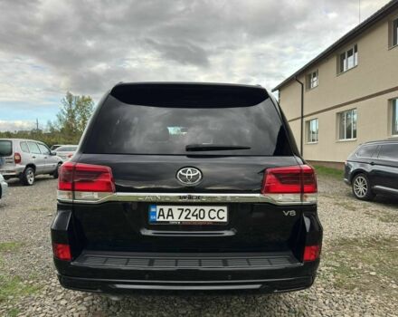 Черный Тойота Ленд Крузер 200, объемом двигателя 4.5 л и пробегом 200 тыс. км за 36500 $, фото 6 на Automoto.ua