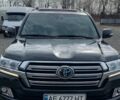 Черный Тойота Ленд Крузер 200, объемом двигателя 4.5 л и пробегом 220 тыс. км за 54994 $, фото 1 на Automoto.ua