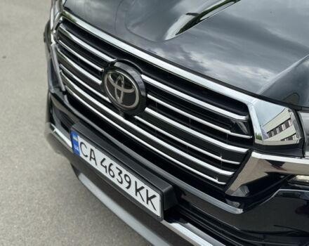 Чорний Тойота Ленд Крузер 200, об'ємом двигуна 4.5 л та пробігом 170 тис. км за 51000 $, фото 21 на Automoto.ua