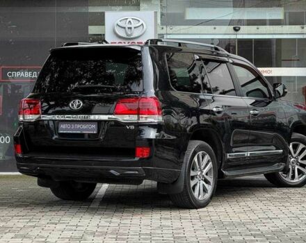 Черный Тойота Ленд Крузер 200, объемом двигателя 4.5 л и пробегом 250 тыс. км за 51049 $, фото 1 на Automoto.ua