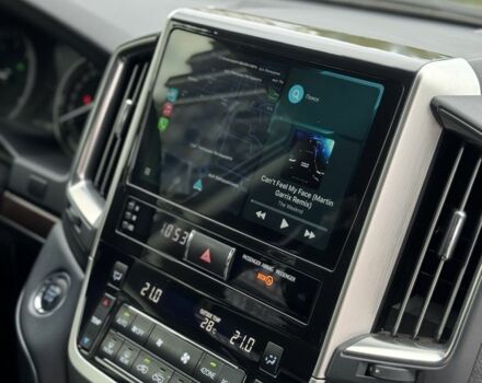 Черный Тойота Ленд Крузер 200, объемом двигателя 4.5 л и пробегом 113 тыс. км за 55000 $, фото 5 на Automoto.ua